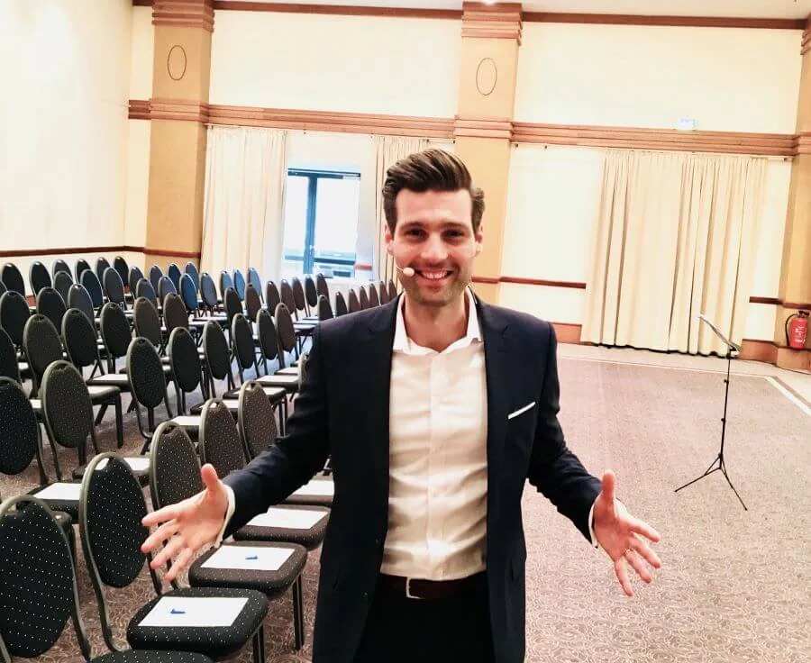 Daniel Fendt im Seminarraum